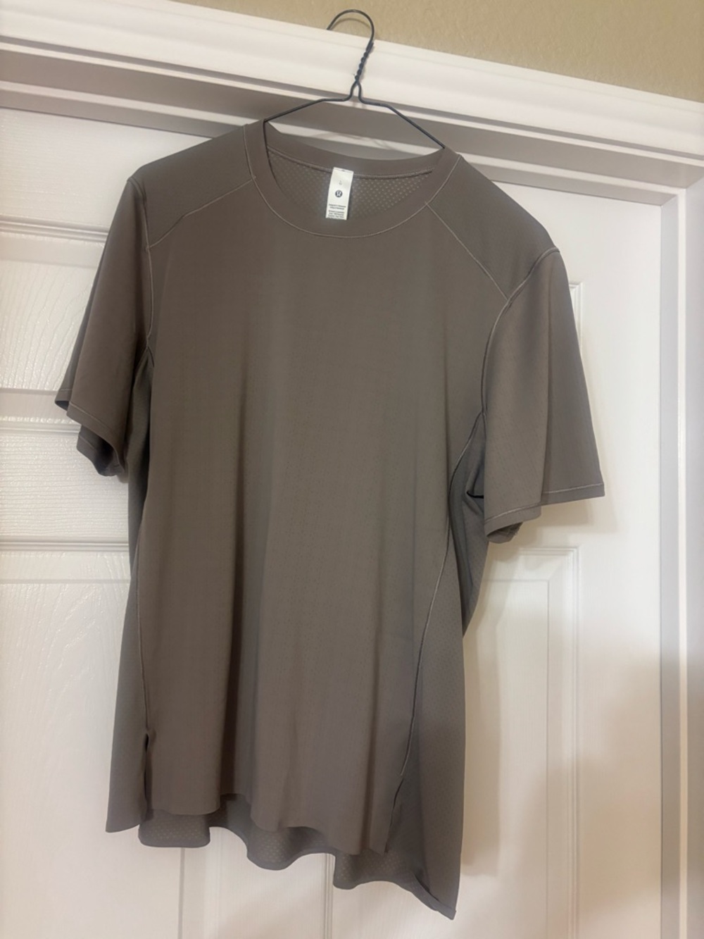 lululemon athletica fast and free top